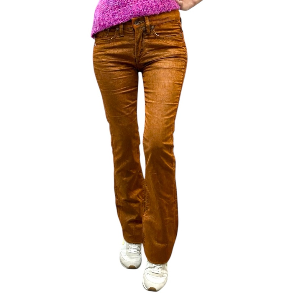 Women’s High-Rise Corduroy Jeans in Burnt Orange